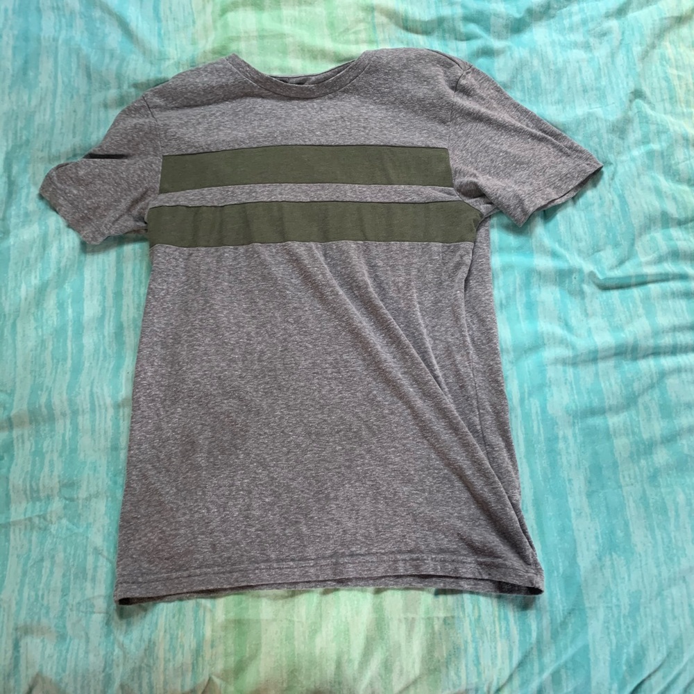 Aeropostale t shirt